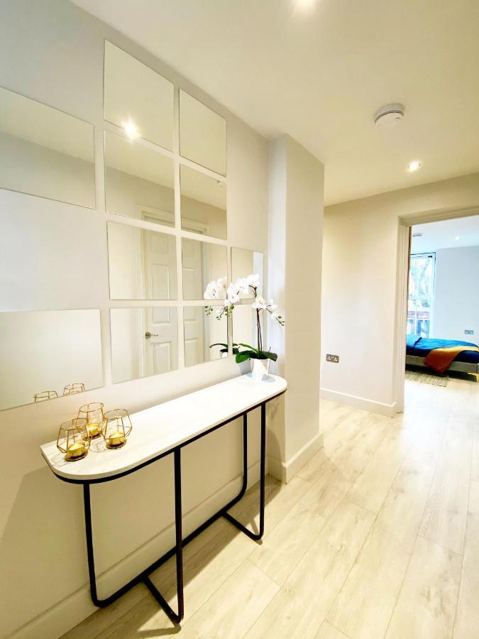 Perfect Central Location- 5 Minutes From Tower Bridge ! 8 Minutes Walk From Tube London Exterior photo