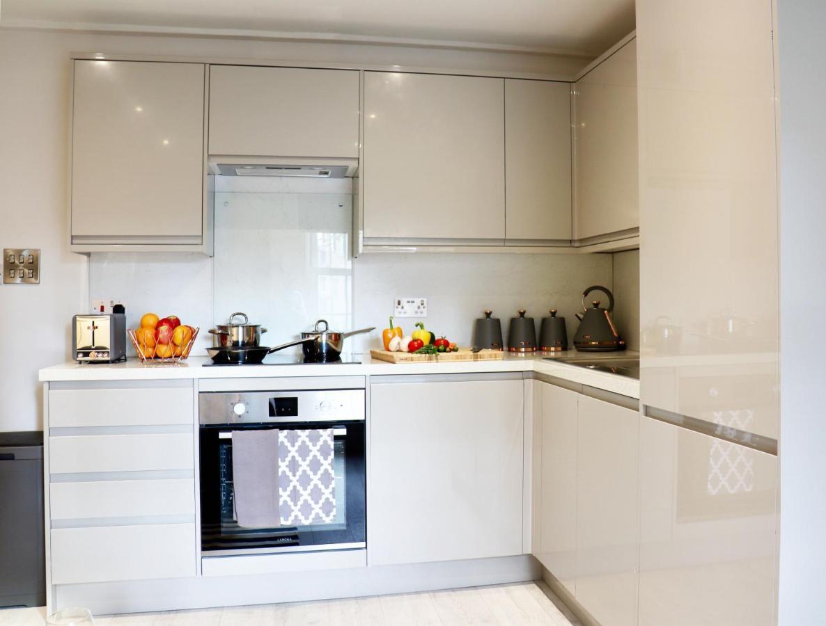 Perfect Central Location- 5 Minutes From Tower Bridge ! 8 Minutes Walk From Tube London Exterior photo