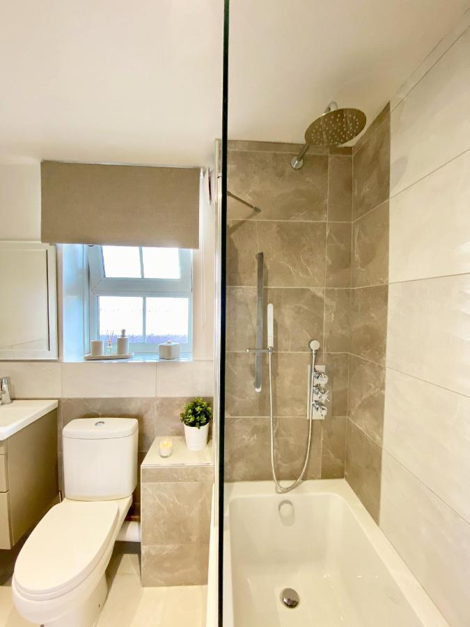 Perfect Central Location- 5 Minutes From Tower Bridge ! 8 Minutes Walk From Tube London Exterior photo