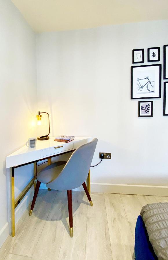 Perfect Central Location- 5 Minutes From Tower Bridge ! 8 Minutes Walk From Tube London Exterior photo